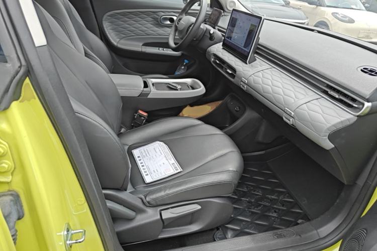 Used Dongfeng NAMMI 01 2024 430 Plus Smart+ Right Front Seat