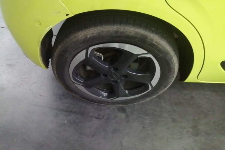 Used Dongfeng NAMMI 01 2024 430 Max Smart+ Right Rear Wheel Hub