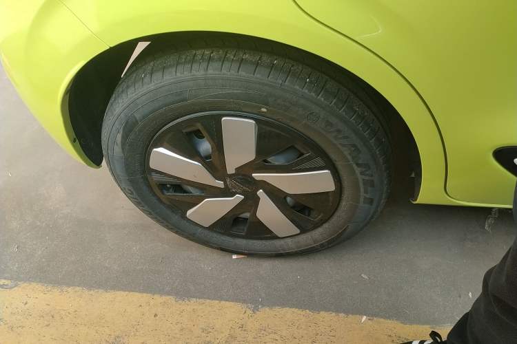 Used Dongfeng NAMMI 01 2024 330 Air Right Rear Wheel Hub