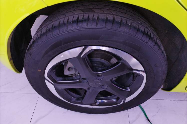 Used Dongfeng NAMMI 01 2024 430 Plus Smart+ Right Rear Wheel Hub