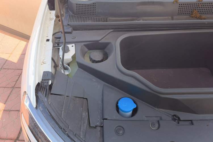 Used Dongfeng NAMMI 01 2025 330KM Youth Edition Engine Bay Right