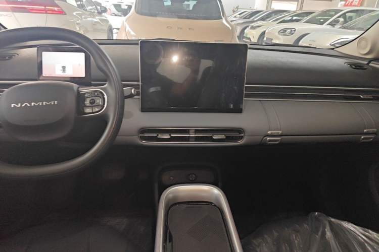 Used Dongfeng NAMMI 01 2025 330KM Youth Edition Audio And AC Panel