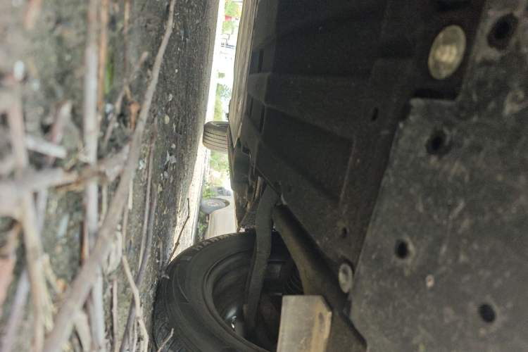 Used Dongfeng NAMMI 01 2025 330KM Youth Edition Chassis Front Left