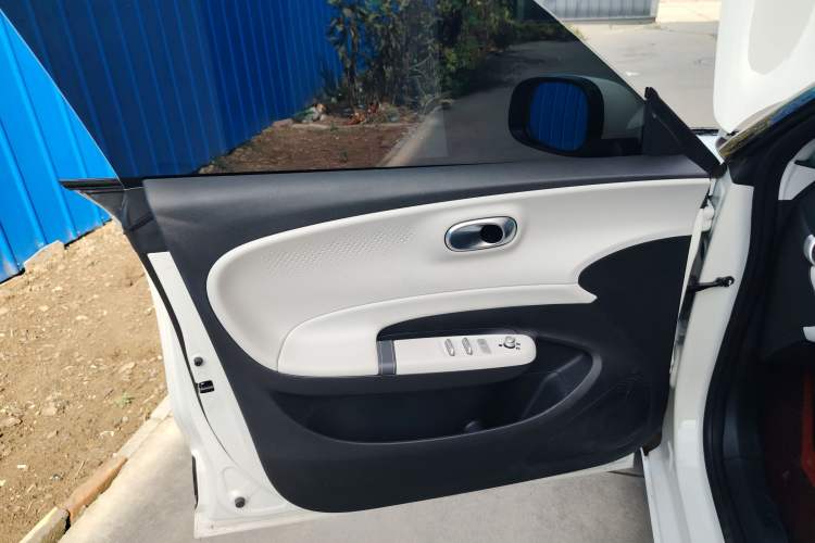 Used Dongfeng NAMMI 01 2025 330KM Youth Edition Left Front Door Interior