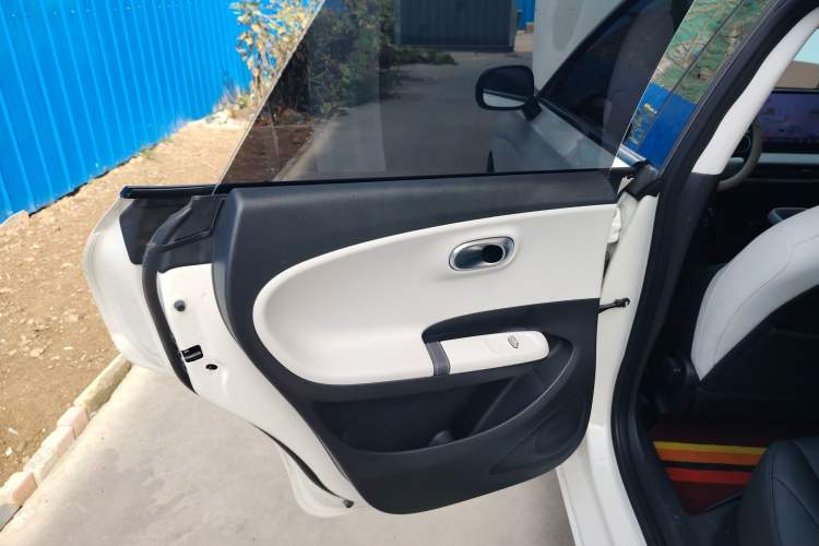 Used Dongfeng NAMMI 01 2025 330KM Youth Edition Left Rear Door Interior