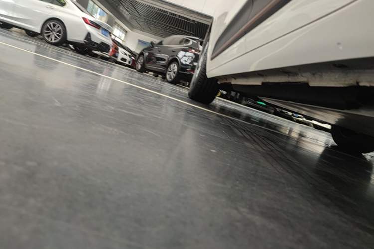 Used Dongfeng NAMMI 01 2025 330KM Youth Edition Left Side Sill