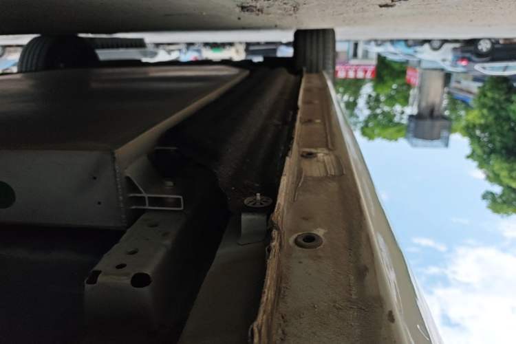 Used Dongfeng NAMMI 01 2025 330KM Youth Edition Left Side Sill
