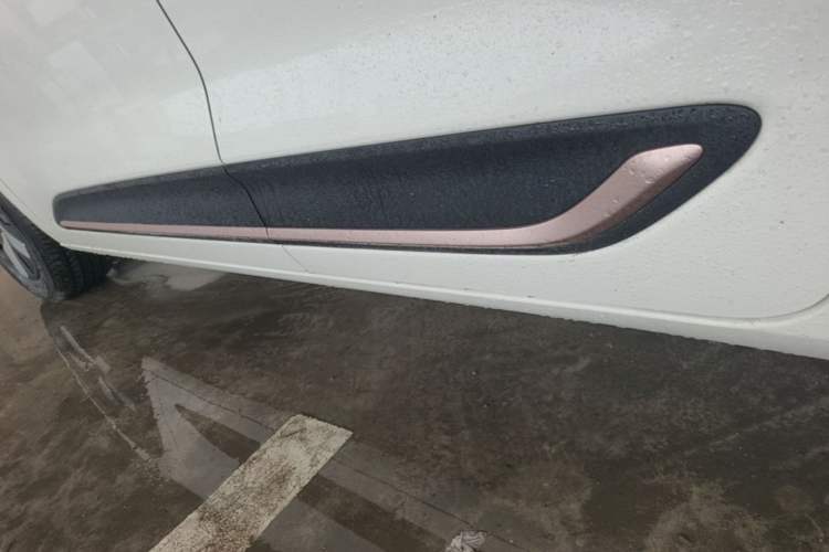 Used Dongfeng NAMMI 01 2025 330KM Youth Edition Left Side Sill
