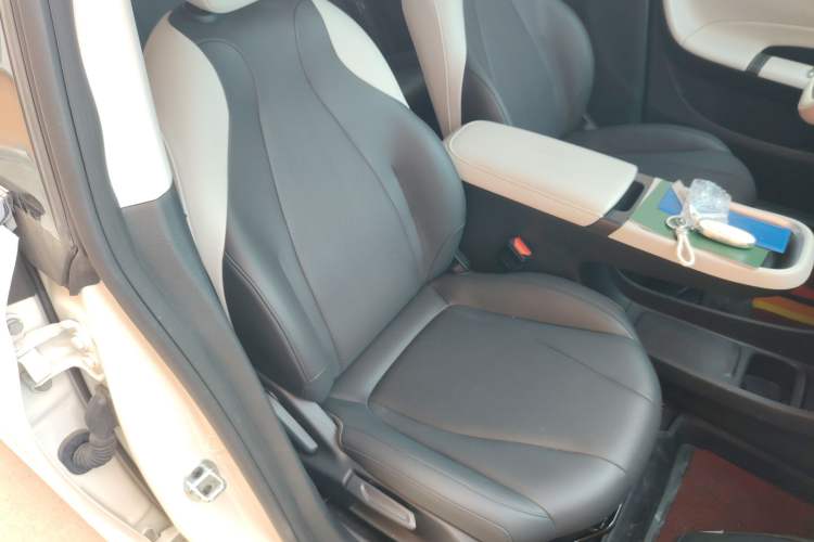 Used Dongfeng NAMMI 01 2025 330KM Youth Edition Right Front Seat