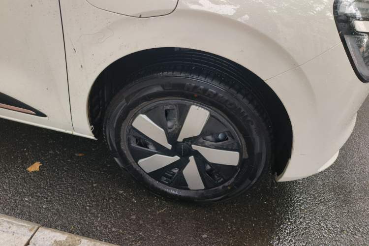 Used Dongfeng NAMMI 01 2025 330KM Youth Edition Right Front Wheel Hub