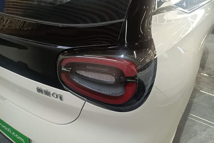 Used Dongfeng NAMMI 01 2025 330KM Youth Edition Right Rear Taillight