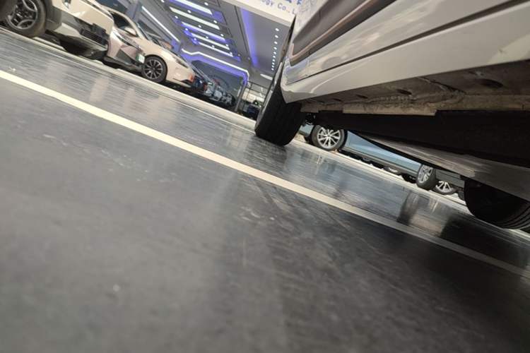 Used Dongfeng NAMMI 01 2025 330KM Youth Edition Right Side Sill