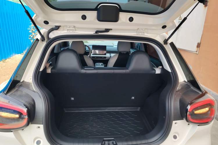 Used Dongfeng NAMMI 01 2025 330KM Youth Edition Trunk