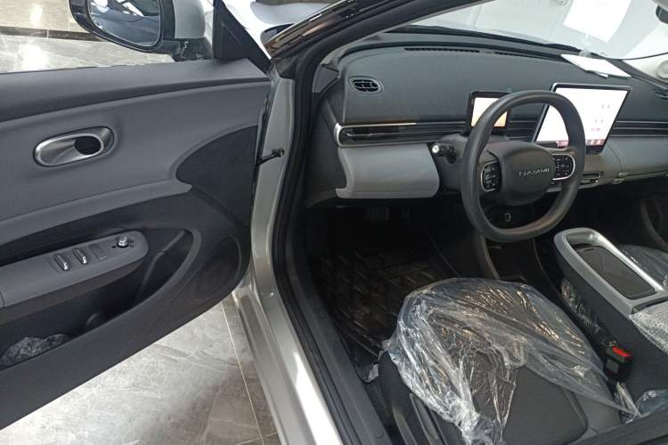 Used Dongfeng NAMMI 01 2026 Model Originality Edition 330Air Driver Seat