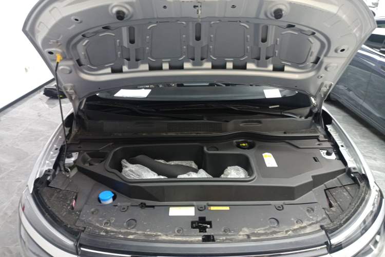 Used Dongfeng NAMMI 01 2026 Model Originality Edition 330Air Engine Bay