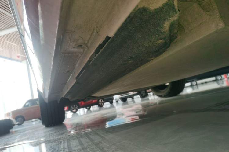 Used Dongfeng NAMMI 01 2026 Model Originality Edition 330Air Left Side Sill