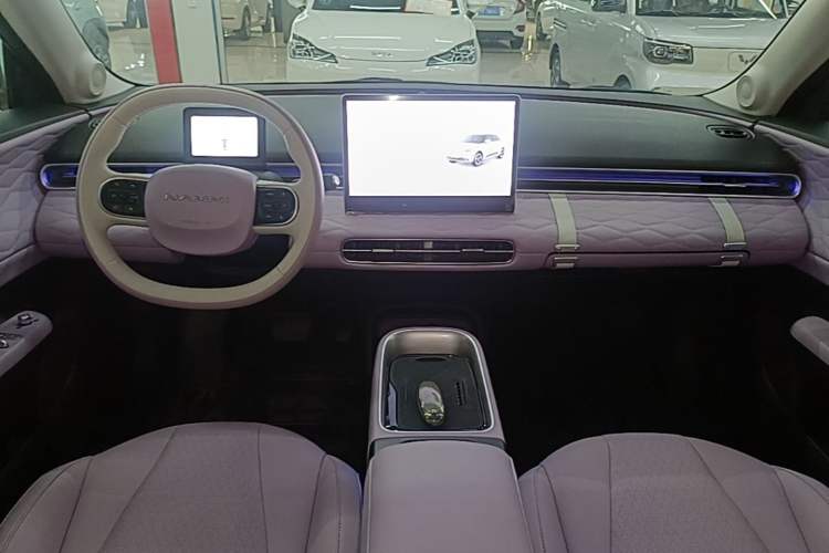 Used Dongfeng NAMMI 01 2026 Model, Beloved Edition 430 Ultra Center Console