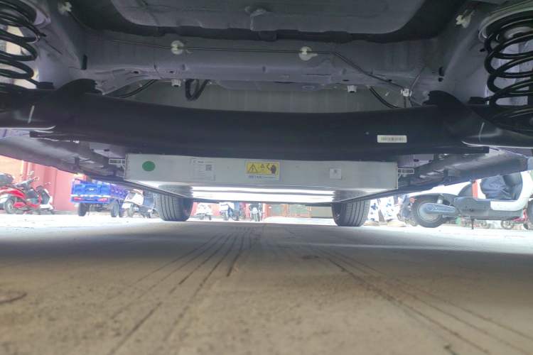 Used Dongfeng NAMMI 01 2026 Model, Beloved Edition 330 Ultra Chassis Rear