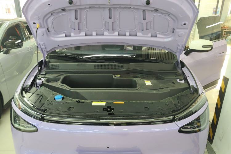 Used Dongfeng NAMMI 01 2026 Model, Beloved Edition 330 Ultra Engine Bay