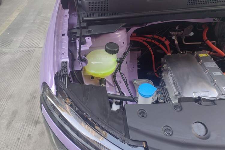 Used Dongfeng NAMMI 01 2026 Model, Beloved Edition 330 Ultra Engine Bay Right
