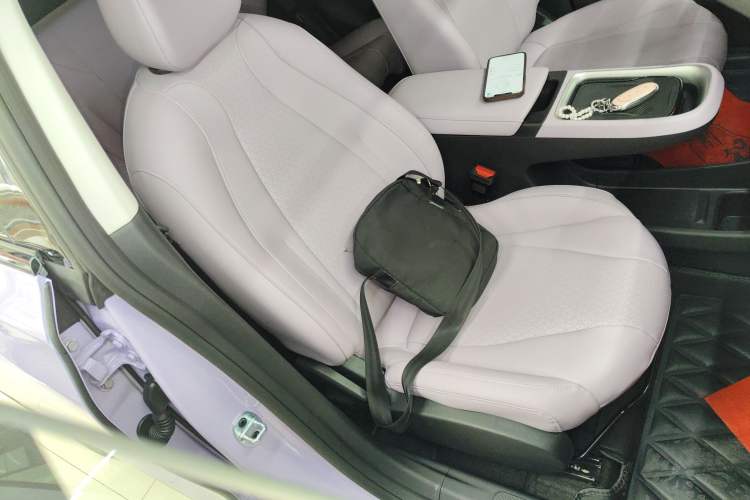 Used Dongfeng NAMMI 01 2026 Model, Beloved Edition 330 Ultra Right Front Seat