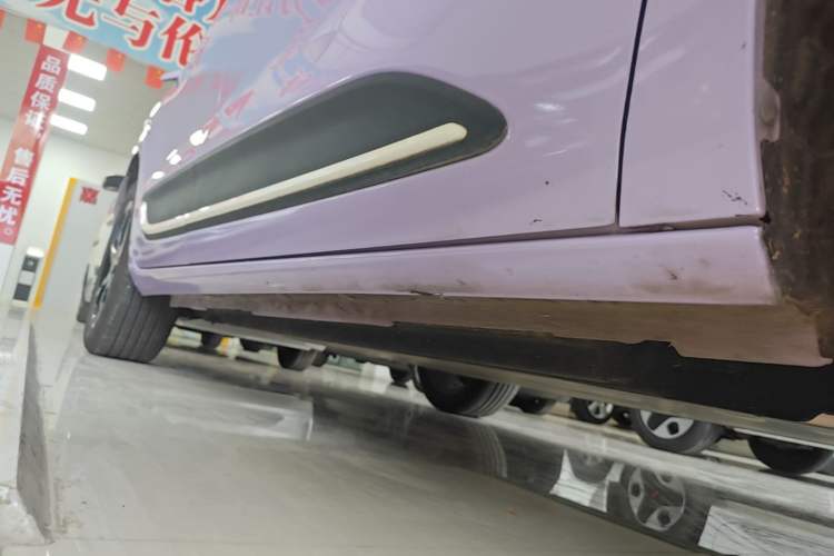 Used Dongfeng NAMMI 01 2026 Model, Beloved Edition 430 Ultra Right Side Sill