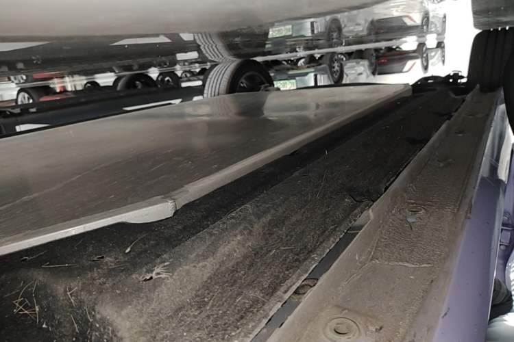 Used Dongfeng NAMMI 01 2026 Model, Beloved Edition 430 Ultra Right Side Sill