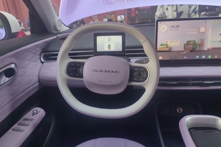 Used Dongfeng NAMMI 01 2026 Model, Beloved Edition 330 Ultra Steering Wheel