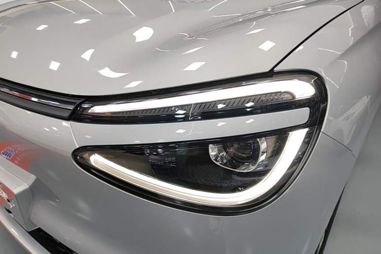 Used Dongfeng NAMMI 01 2026 Model Originality Edition 330Air Left Front Headlight