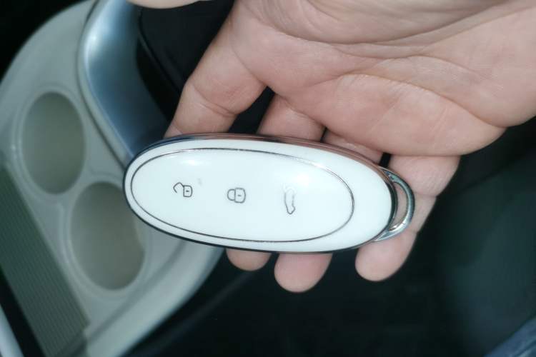 Used Dongfeng NAMMI 01 2026 Model Originality Edition 330Air Vehicle Key