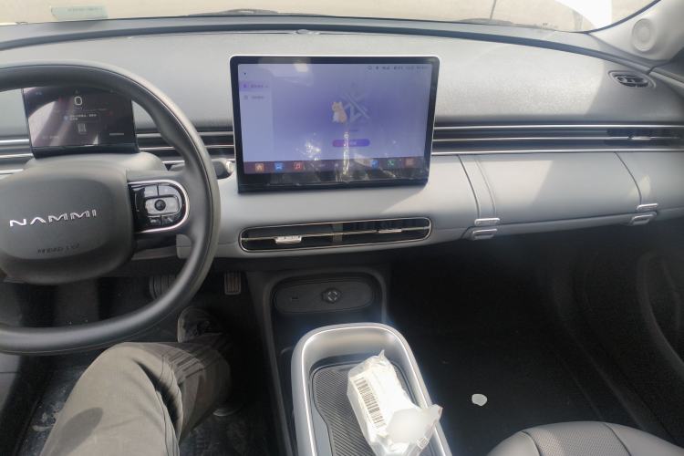 Used Dongfeng NAMMI 01 2026 Model Originality Edition 430Air Center Console