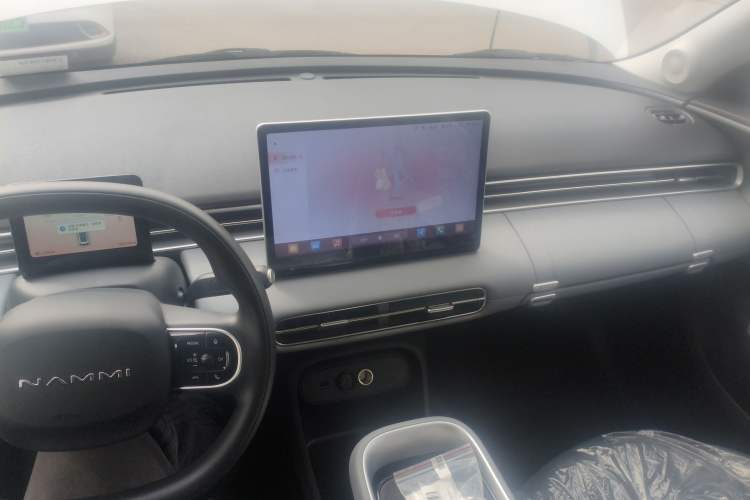 Used Dongfeng NAMMI 01 2026 Model Originality Edition 330Air Center Console
