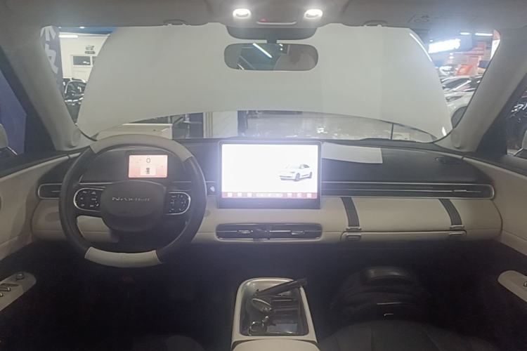 Used Dongfeng NAMMI 01 2026 Model Originality Edition 330Air Center Console