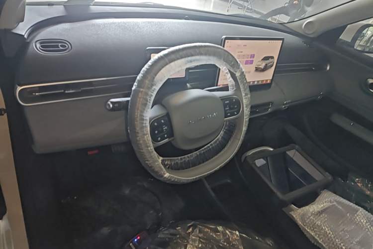 Used Dongfeng NAMMI 01 2026 Model, Beloved Edition 330 Ultra Center Console