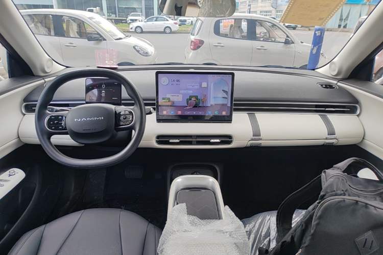 Used Dongfeng NAMMI 01 2026 Model Originality Edition 430Air Center Console