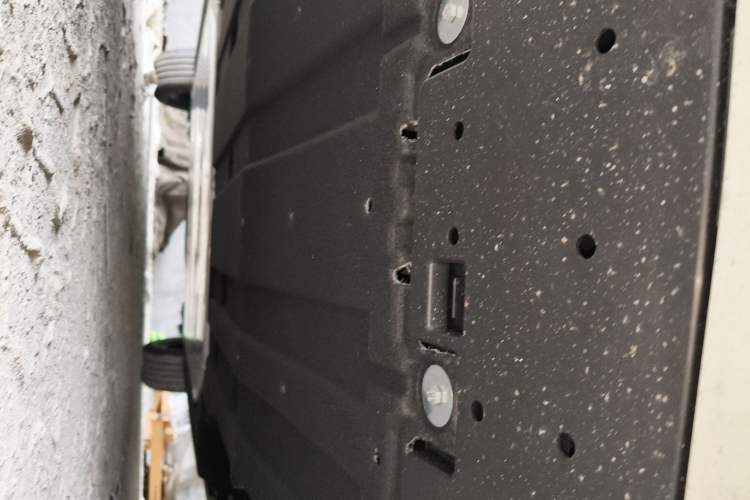 Used Dongfeng NAMMI 01 2026 Model Originality Edition 330Air Chassis Front