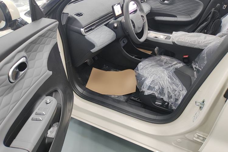 Used Dongfeng NAMMI 01 2026 Model Originality Edition 330Plus Driver Seat