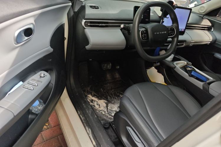 Used Dongfeng NAMMI 01 2026 Model Originality Edition 330Air Driver Seat