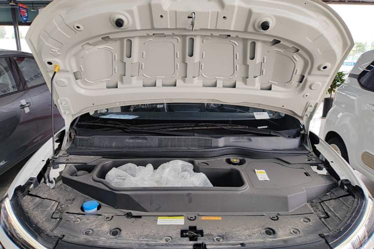 Used Dongfeng NAMMI 01 2026 Model Originality Edition 330Air Engine Bay