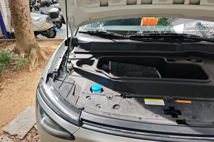 Used Dongfeng NAMMI 01 2026 Model Originality Edition 330Air Engine Bay Right