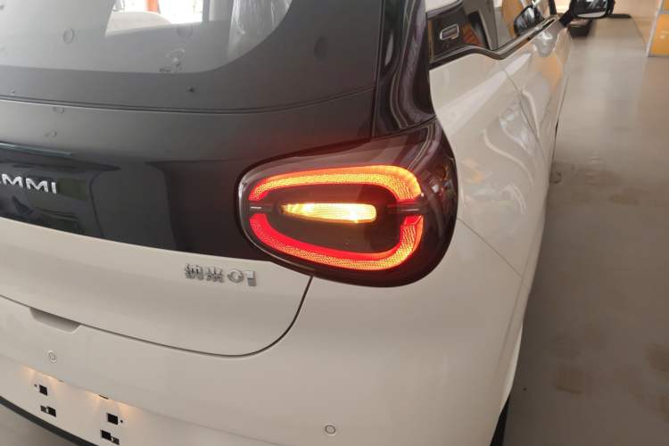 Used Dongfeng NAMMI 01 2026 Model Originality Edition 430Air Exterior 6
