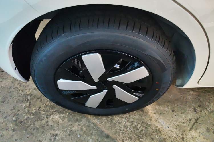 Used Dongfeng NAMMI 01 2026 Model Originality Edition 330Air Exterior 8