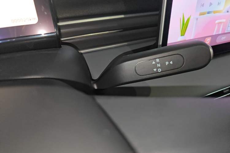 Used Dongfeng NAMMI 01 2026 Model Originality Edition 430Air Gear Lever