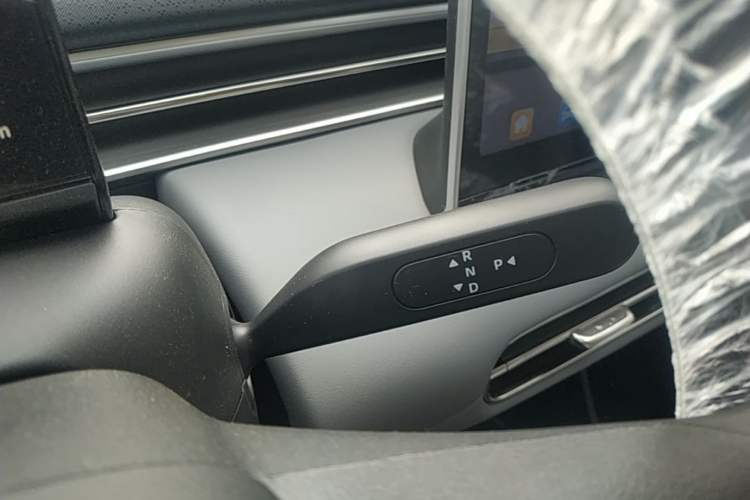 Used Dongfeng NAMMI 01 2026 Model Originality Edition 330Air Gear Lever