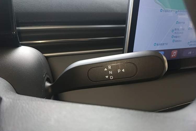 Used Dongfeng NAMMI 01 2026 Model Originality Edition 330Air Gear Lever