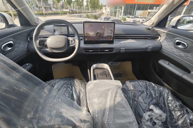 Used Dongfeng NAMMI 01 2026 Model, Beloved Edition 330 Ultra Interior 1
