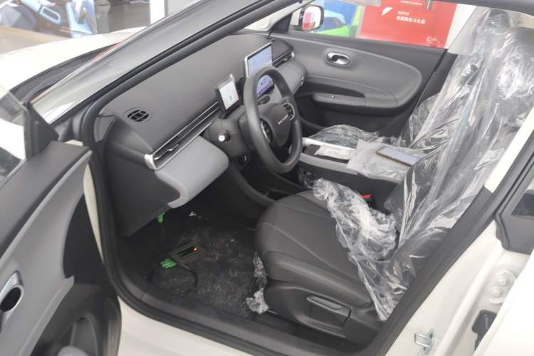 Used Dongfeng NAMMI 01 2026 Model Originality Edition 430Air Interior 3