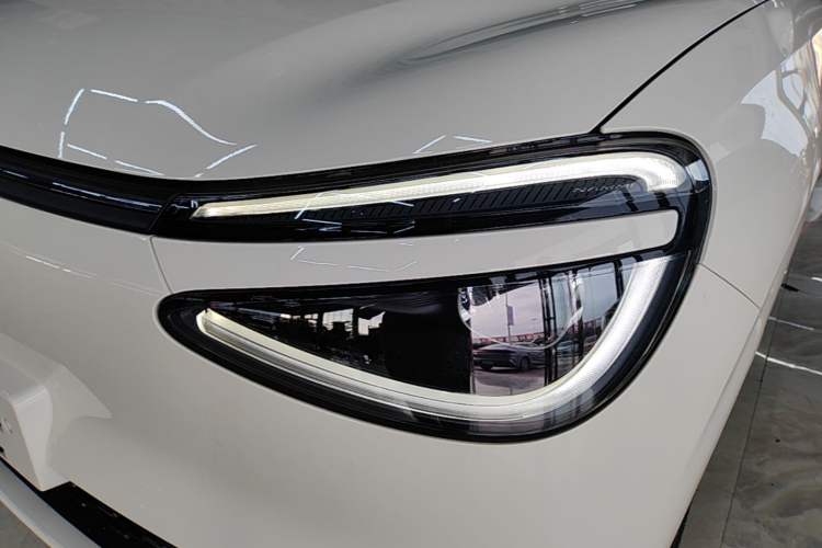 Used Dongfeng NAMMI 01 2026 Model Originality Edition 330Air Left Front Headlight