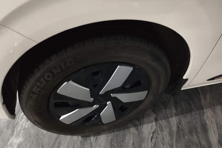 Used Dongfeng NAMMI 01 2026 Model Originality Edition 430Air Left Front Wheel Hub