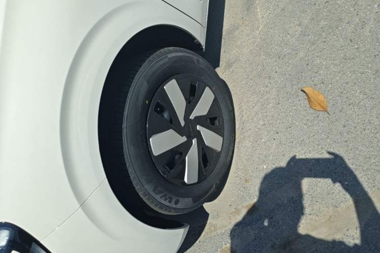 Used Dongfeng NAMMI 01 2026 Model Originality Edition 430Air Left Front Wheel Hub